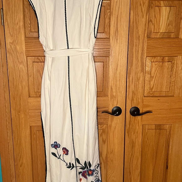 Free People - Embroidered Maxi Dress - Size Medium - Picture 4 of 7